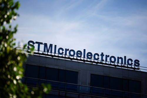 STMicro launches ‘edge’ AI microcontroller